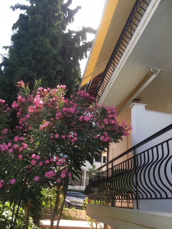 Marco'S Appartments Nea Poteidaia Exterior photo
